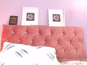 Chaturbate Best live sex cam show of nikibrice