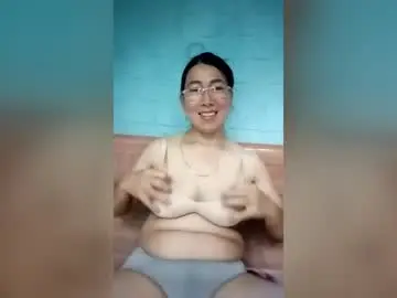 Chaturbate Adult Webcams of mickye00