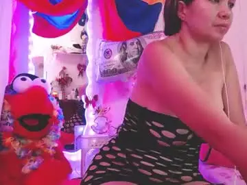 daina_flower from chaturbate