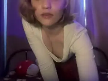 Chaturbate Free Porn Cam of hollyyypoly