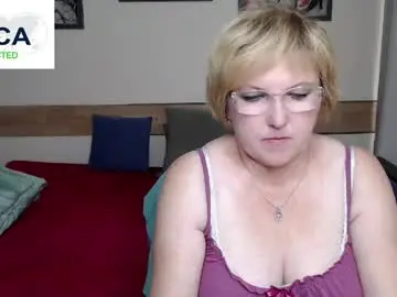 Chaturbate Free Porn Cam of mature_blonde7