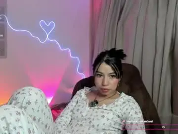 Chaturbate Sex Chat of sol_lunaa23