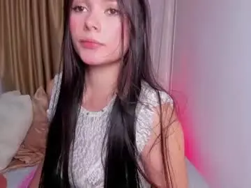Chaturbate Nude Webcam of aili_queen