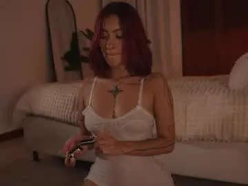 Chaturbate Free Live Porn of carolart