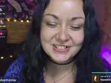 Chaturbate Watch Live Sex Cams of kellycakemeow