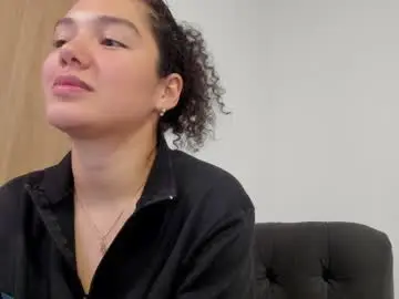 Chaturbate Adult Webcams of miarouseex