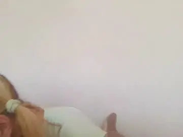 Chaturbate Free Porn Cam of elenaflirt