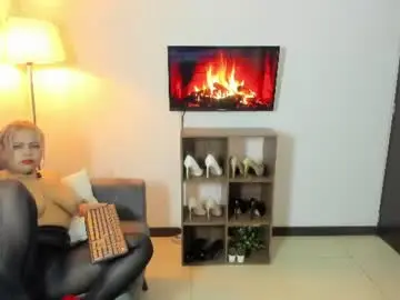 Chaturbate Sex Cam of jelena_noura23