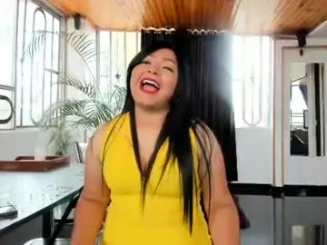 Chaturbate Live Sex Cam of victoria_kim_lee