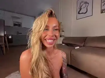 Chaturbate Adult Webcams of creambaby1