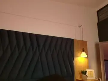 Chaturbate Watch Live Sex Cams of alana_petite