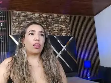 Chaturbate Free Live Porn of marie_hss
