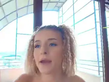 Chaturbate Nude Webcam of _parishill