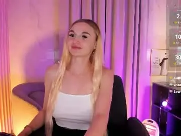 Chaturbate Live Sex of _mila_lux_