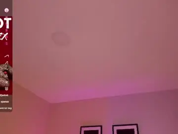 Chaturbate Sex Chat of sheyla_hills_