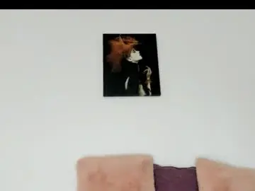 Chaturbate Free Porn Cam of enticinglucy