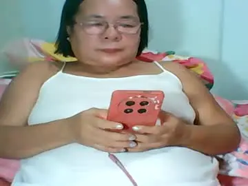 Chaturbate Best live sex cam show of mombastic55