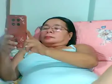 Chaturbate Live Sex of mombastic55