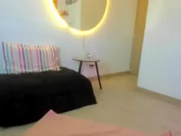 Chaturbate Free Porn Cam of juli_santos_22