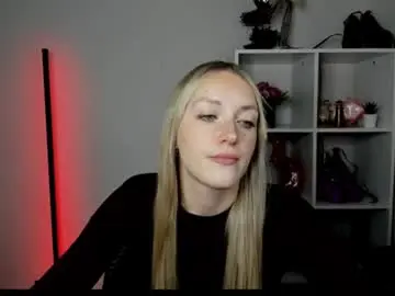 Chaturbate Best live sex cam show of evelynblond