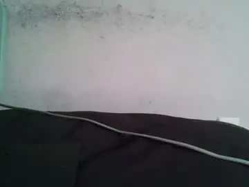 Chaturbate Nude Webcam of petitesirenn
