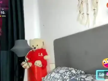 Chaturbate Free Porn Cam of allees95