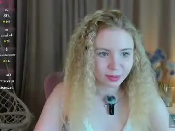 Chaturbate Live Sex Cam of ida_lewiss