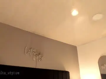 Chaturbate Live Porn of anny_babby