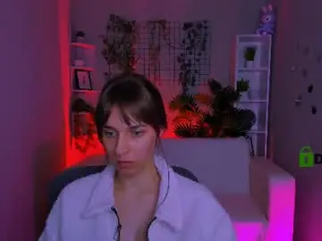 Chaturbate Sex Cam of elodie_crystal