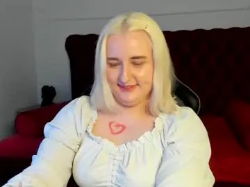 Chaturbate Live Sex Cam of lioraardyn