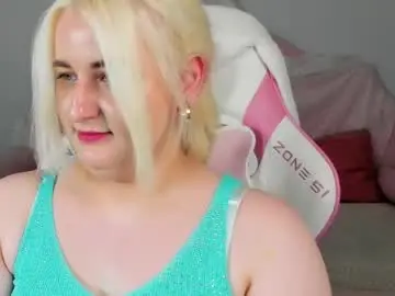 Chaturbate Adult Video Chat of lioraardyn