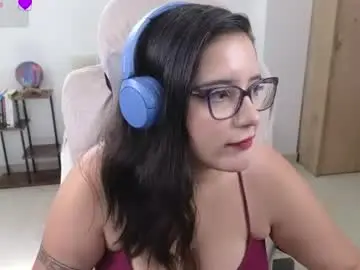 Chaturbate Live Sex Cam of moonwoman_