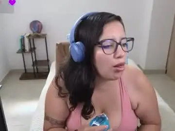 Chaturbate Nude Webcam of moonwoman_