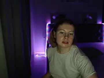 Chaturbate Free Live Porn of kriseuphoria