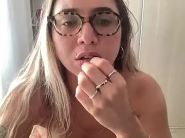 Chaturbate Free Live Porn of lailayourangel