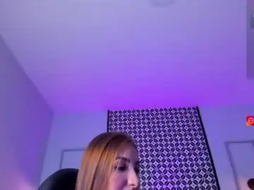 Chaturbate Free Porn Cam of vikypetiteee