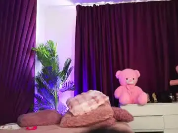 Chaturbate Watch Live Sex Cams of islucycherry