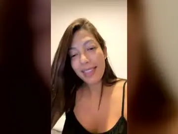 Chaturbate Live Sex Cam of jessi_dreams