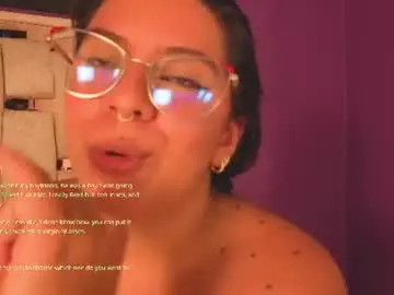 Chaturbate Sex Chat of emilyy_cooperr