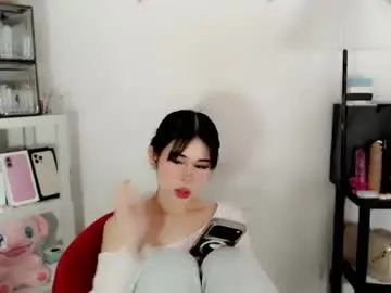 ayahoshilovesyou from chaturbate