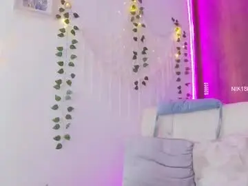 Chaturbate Live Porn of nicolle_swt