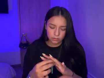 kimmi_foxy from chaturbate