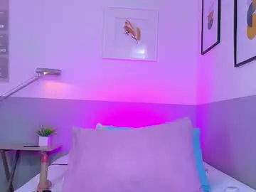 Chaturbate Live Porn of daddys_little_princesss