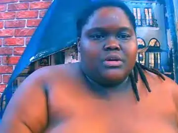 Chaturbate Sex Cam of ebonyhotbuns4u2luv