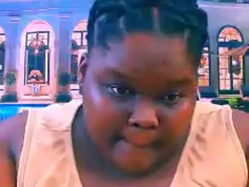 Chaturbate Live Porn of ebonyhotbuns4u2luv