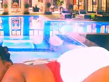 Chaturbate Live Sex Cam of ebonyhotbuns4u2luv
