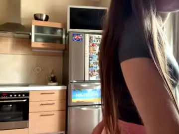 Chaturbate Best live sex cam show of ellystea