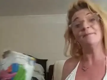 Chaturbate Adult Webcam of goldendoll1704