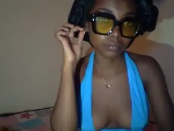Chaturbate Adult Video Chat of roxilita