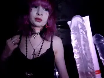Chaturbate Live Sex Cam of sonastrumpf